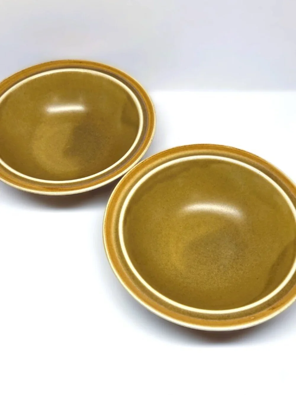 Vtg Independence Stoneware Yuma Bowl Set Lot x2 Rim Cereal Tan Interpace Japan